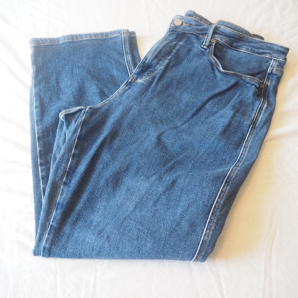 Judy Blue Jeans Classic 5 Pocket Straight Leg Medium Wash Women's 18W